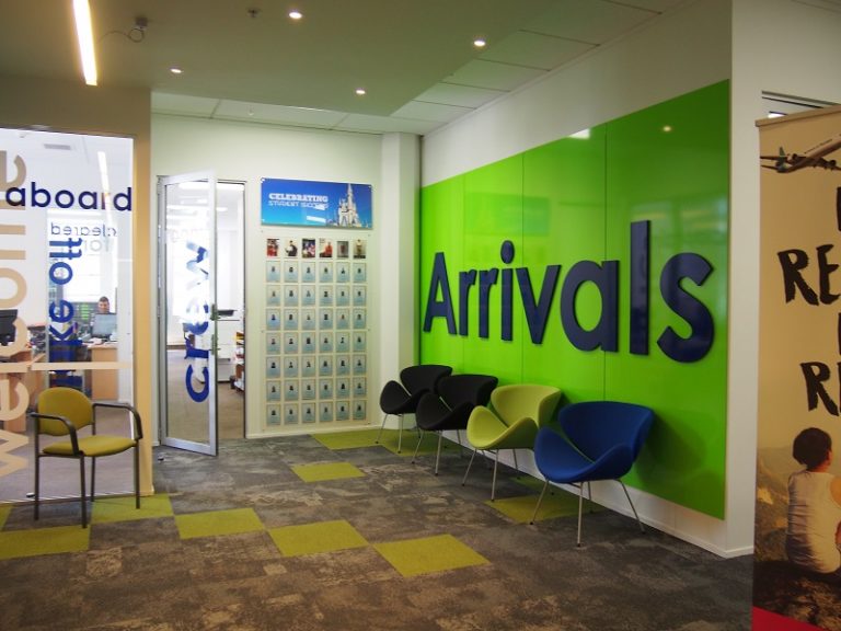 New Zealand School of Tourism(NZST)