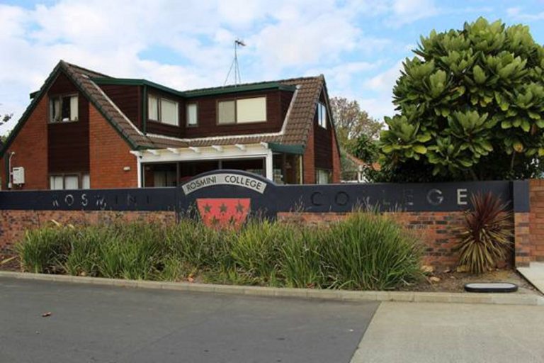 Rosmini College